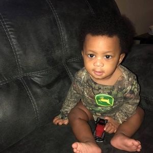 Meet your Posher, Jonathan